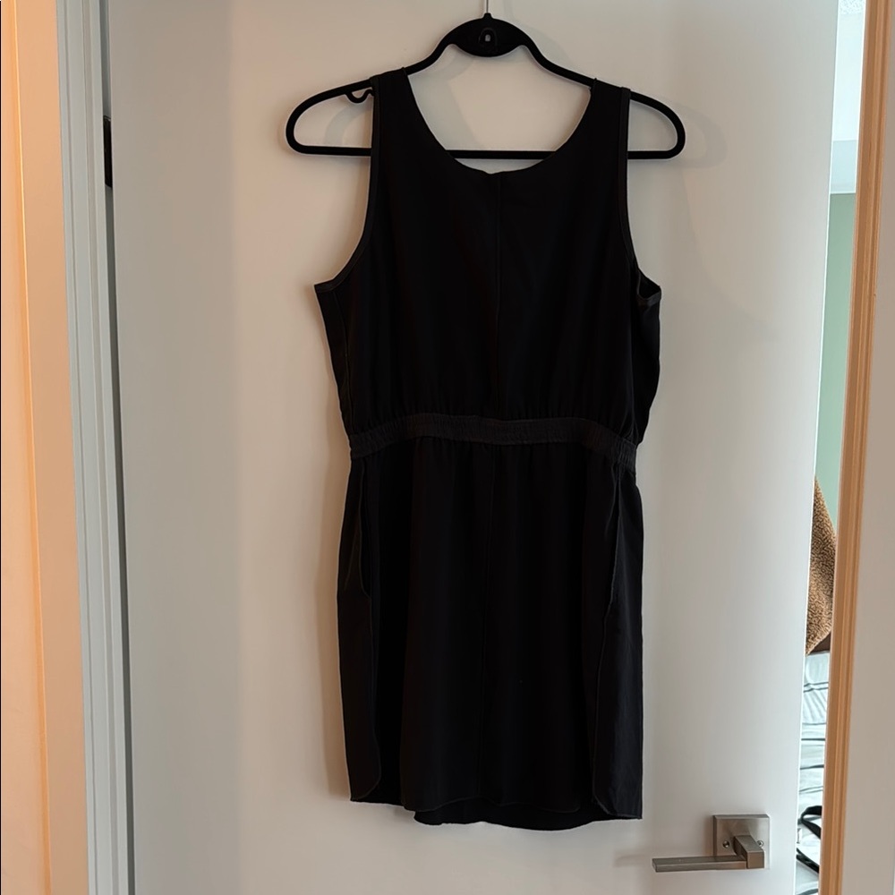 Wilfred Black Sleeveless Dress